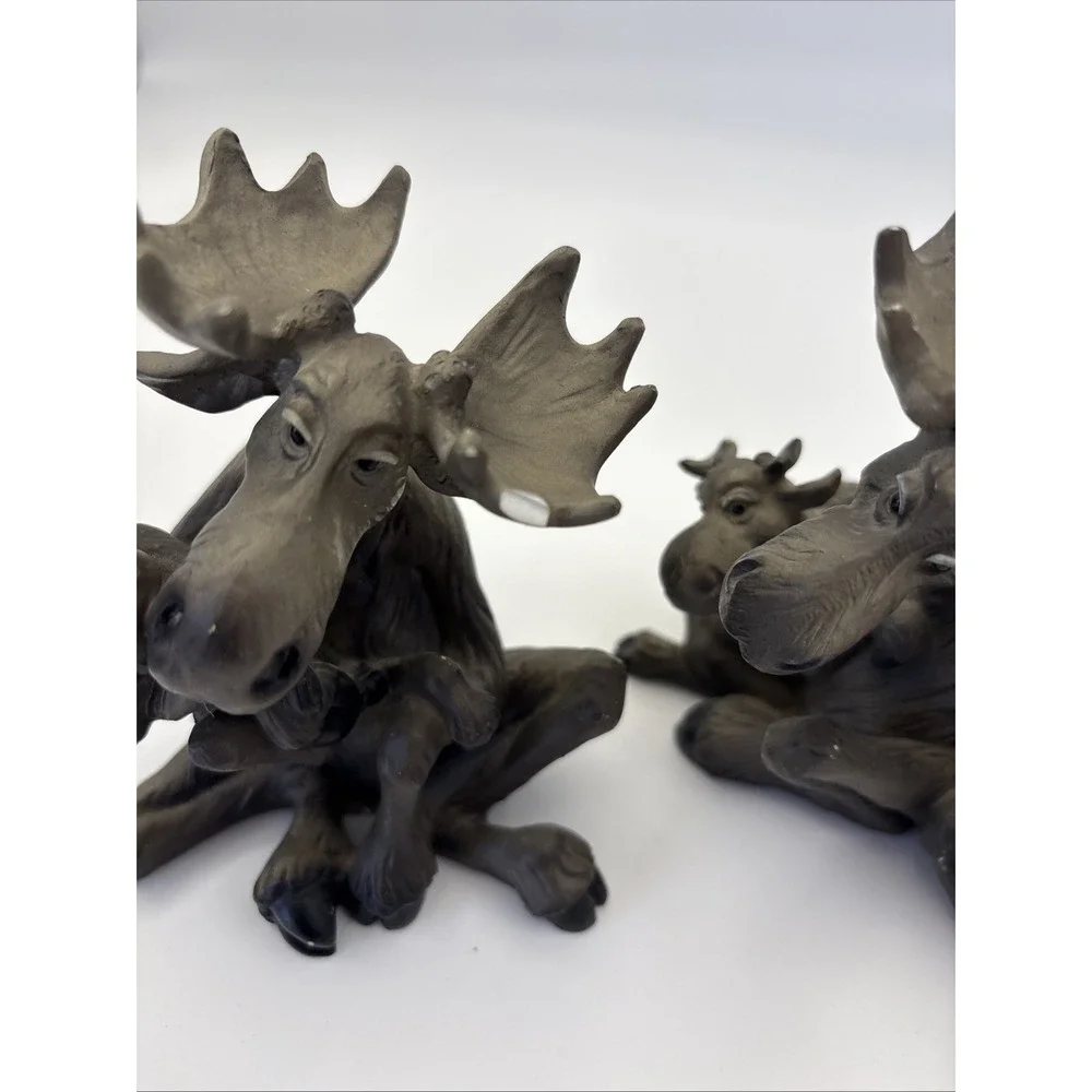 Big Sky Carvers Mountain Moose Figurine Lot of 2 Love Collection Baby Moose